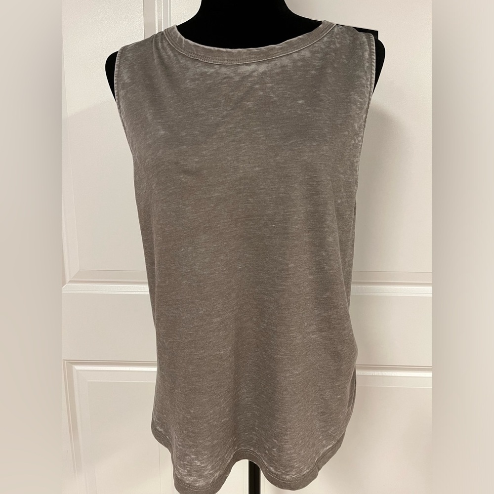 *Last Chance* Lulu’s Cross Back Muscle Tank